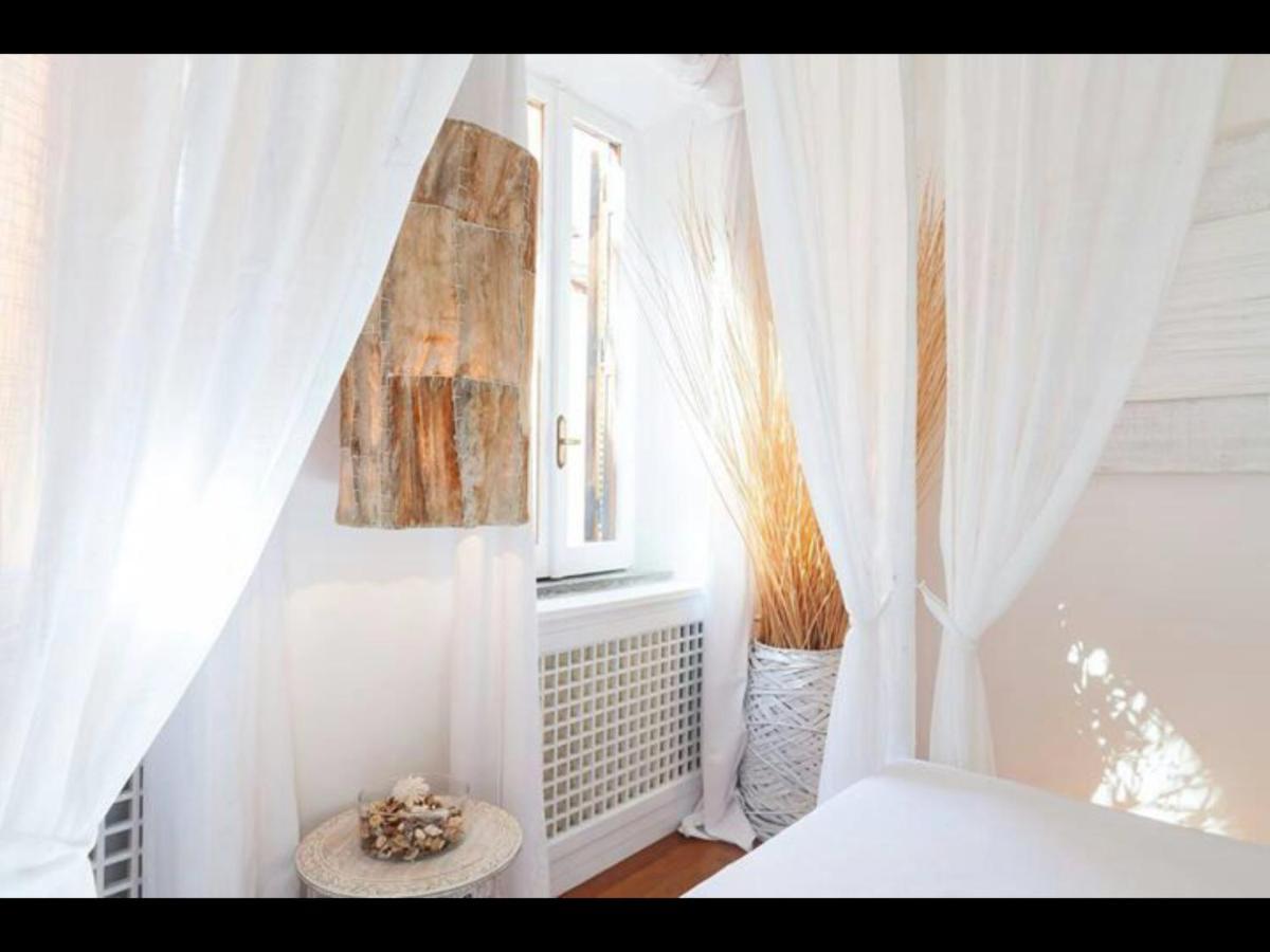 شقة روما  في Piazza Navona Luxury 6 People المظهر الخارجي الصورة